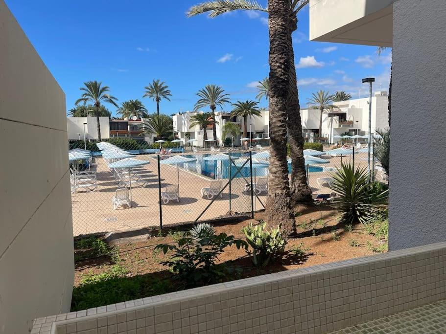 Pool View Apartment Primavera Arona  Exterior foto